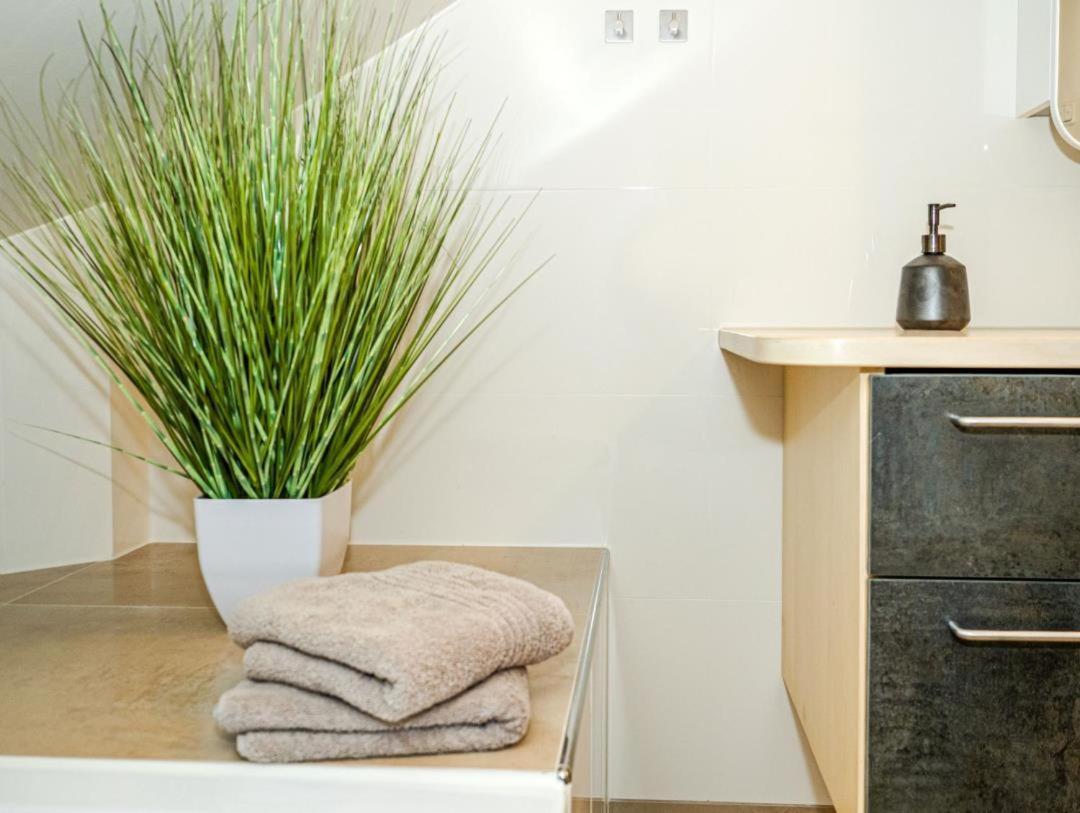 Ferienwohnung Meer Und Muh 프론스토프 외부 사진